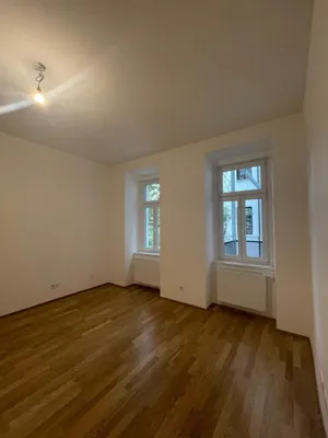 Erstbezug: Neu errichtete 2 Zimmer Wohnung mit Balkon – Bild 2