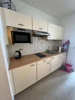 Kleine, smarte Starterwohnung mit Balkon und guter Infrastruktur – Bild 3