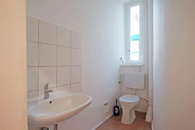 5-Zimmer-Wohnung mieten in Linz – 162 m², € 1.780 – Bild 18 von 19