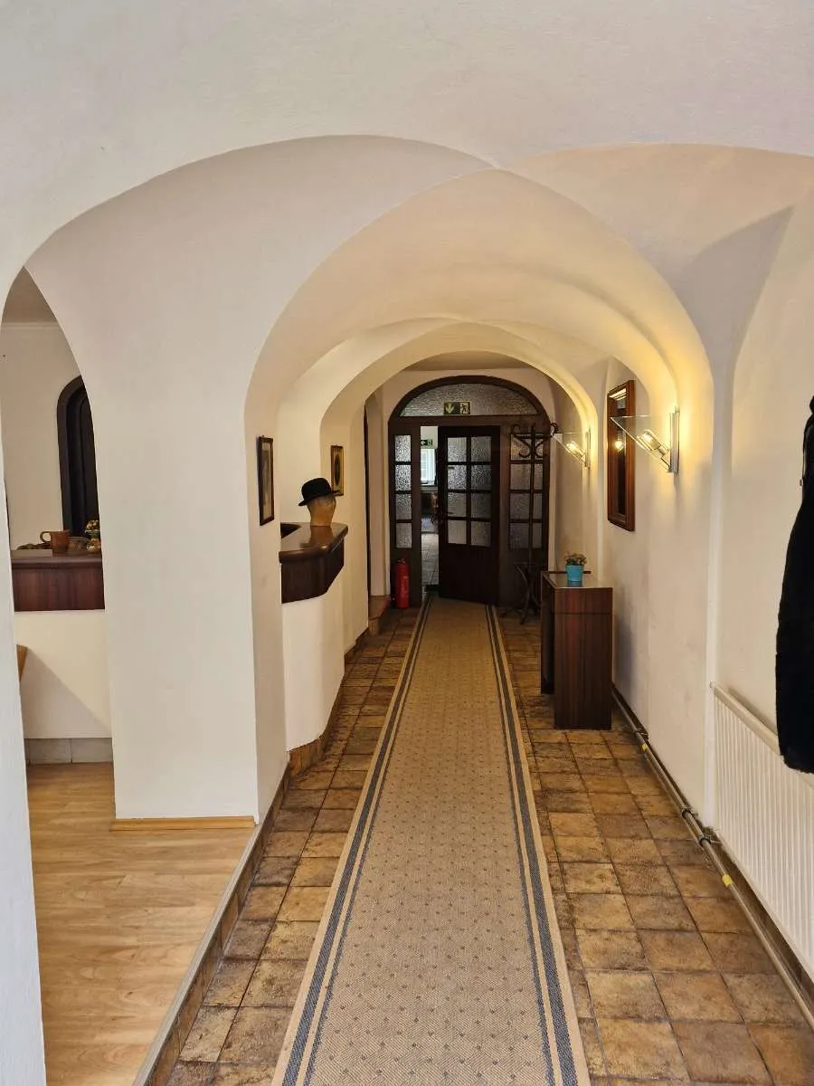 PROVISIONFREI! Großzügiges Stadthaus mit idyllischem Garten & Stiftsblick | Herzogenburg – pohled 2
