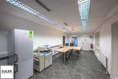 Gewerbeimmobilie mieten in Wien – 980 m², € 9.786 – Bild 31 von 48