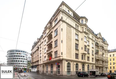 Gewerbeimmobilie mieten in Wien – 980 m², € 9.786