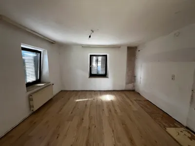 7-Zimmer-Haus kaufen in Braunau am Inn – 165 m², € 285.000 – Bild 11 von 17