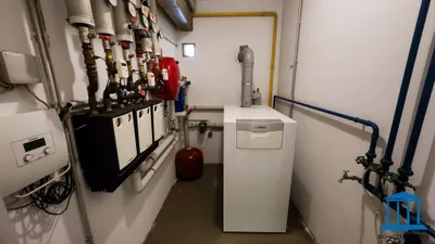 Gewerbeimmobilie mieten in Wiener Neustadt – 908 m², € 9.028 – Bild 36 von 52