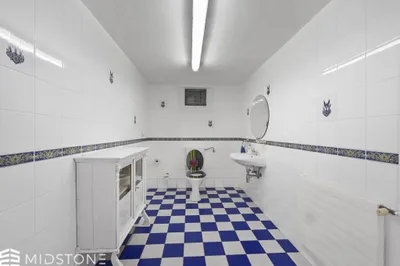 9-Zimmer-Haus mieten in Gmünd – 719 m², € 2.980 – Bild 24 von 70