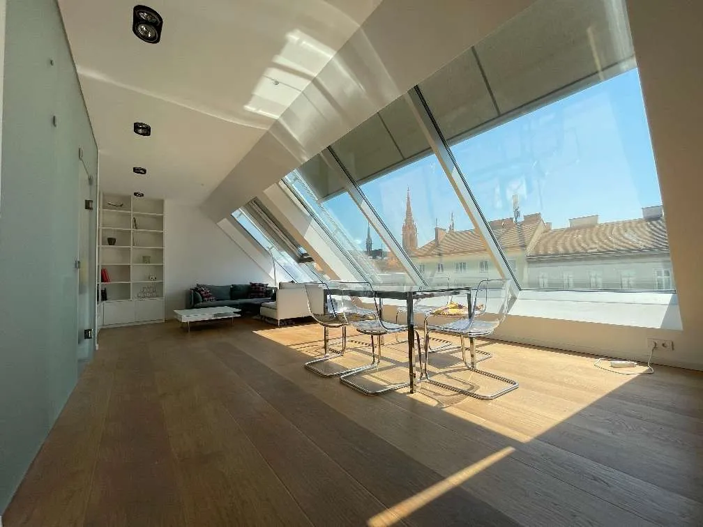 2-room top-floor flat with terrace, 67 m², Landstraße, Landstraße