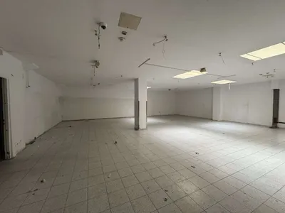 Gewerbeimmobilie mieten in Linz – 849 m², € 14.479