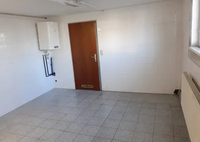2-Zimmer-Gewerbeimmobilie mieten in Mödling – 38 m², € 535 – Bild 5 von 8