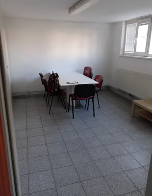 2-Zimmer-Gewerbeimmobilie mieten in Mödling – 38 m², € 535 – Bild 2 von 8