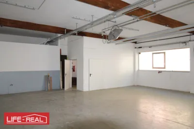 Gewerbeimmobilie mieten in Vöcklabruck – 390 m², € 2.796 – Bild 4 von 10