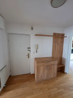 Ruheoase beim Schloss Schönbrunn: Helle 3-Zimmer-Wohnung in Top-Lage (1140 Wien) – Bild 3