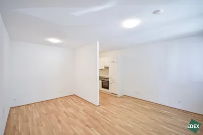 Moderne 1,5-Zimmer Wohnung mit Loggia