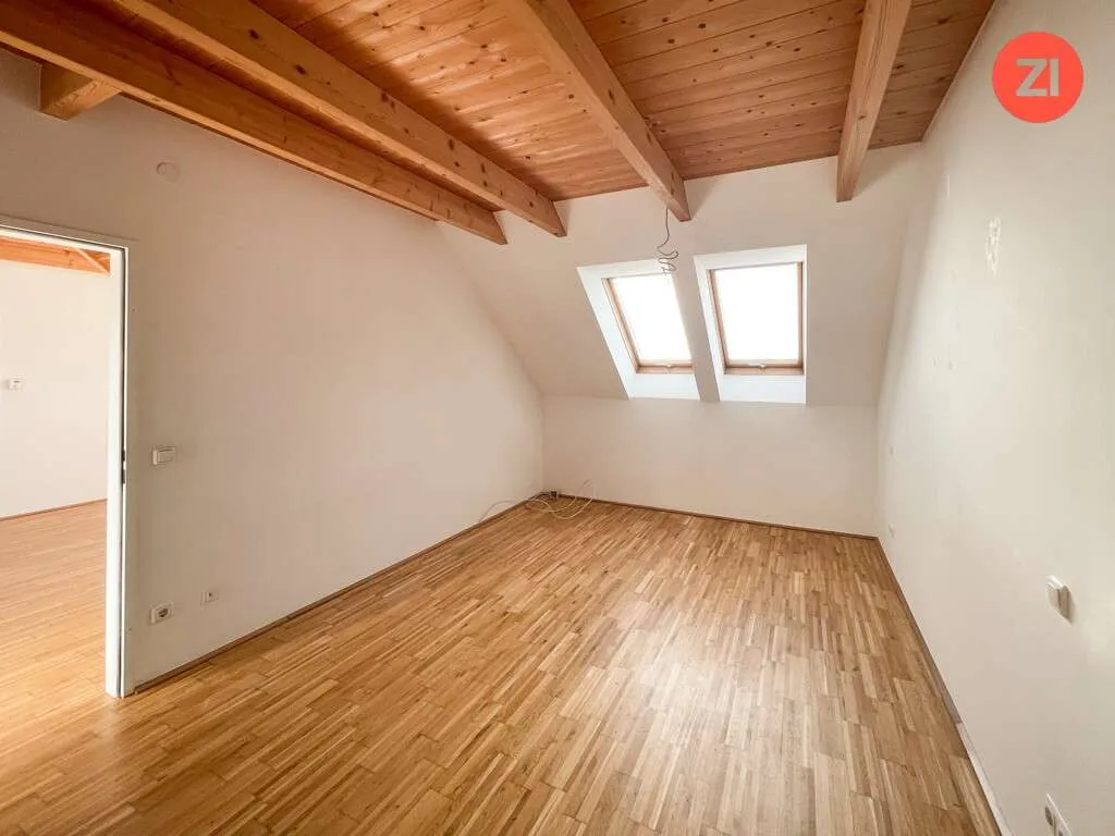 Maisonette 2,5- Zimmer Wohnung mit Küche - nähe Infracenter - Ansicht 3