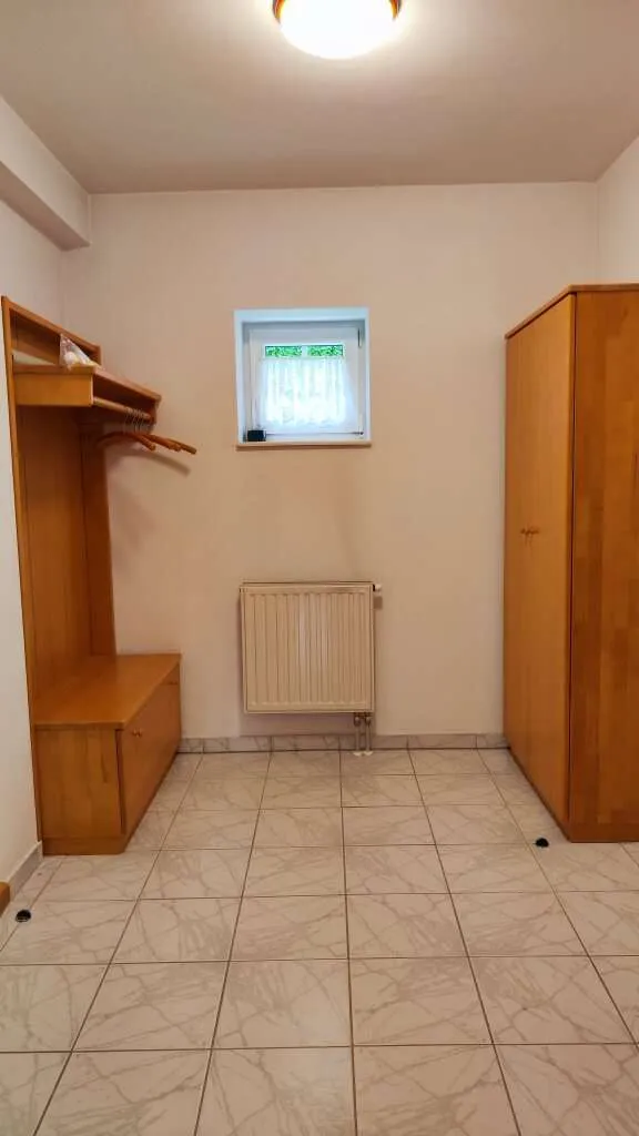 Barrierefreie Ferienwohnung mit Terrasse und Gartenbenützung am Semmering zu verkaufen! - Ansicht 3