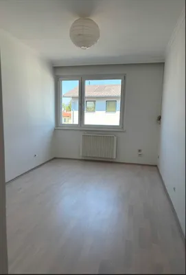 3-Zimmer-Wohnung mieten in Mödling – 63 m², € 900 – Bild 2 von 8