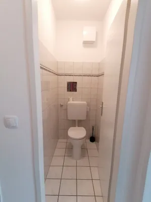 1-Zimmer-Wohnung mieten in Baden – 36 m², € 698 – Bild 12 von 20