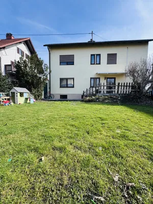 8-Zimmer-Haus kaufen in Braunau am Inn – 160 m², € 395.000 – Bild 4 von 14