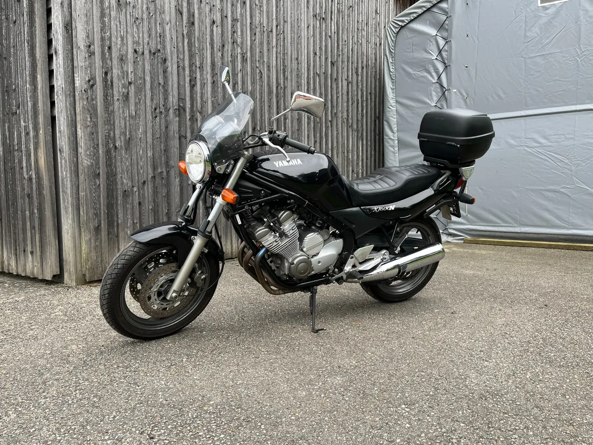 Yamaha XJ