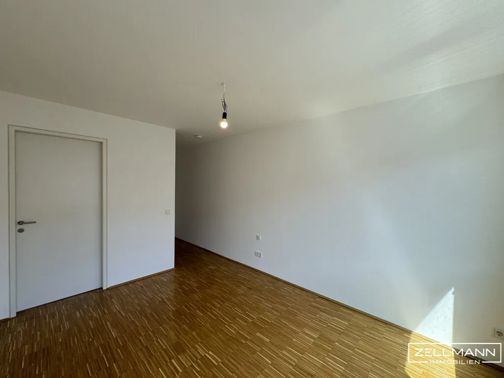 Sehr gepflegte 2 Zimmer Wohnung in zentraler Lage | ZELLMANN IMMOBILIEN - Ansicht 3