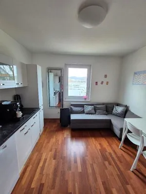 5-Zimmer-Gewerbeimmobilie mieten in Sankt Pölten Land – 162 m², € 2.380 – Bild 8 von 9
