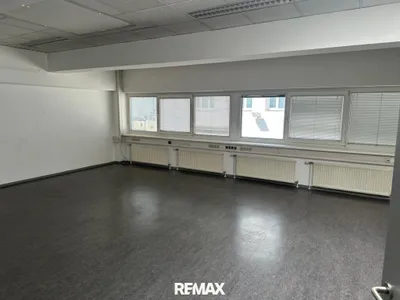 Gewerbeimmobilie mieten in Wien – 1 172 m², € 24.465 – Bild 9 von 13