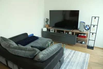 2-Zimmer-Wohnung mieten in Neunkirchen – 52 m², € 597 – Bild 5 von 11
