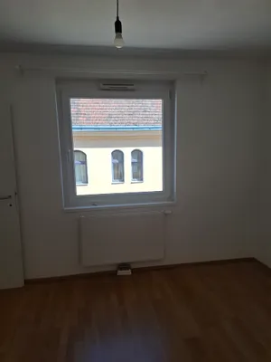 Traumhafte Hofruhelage mit Loggia / Single u. Pärchentraum – Bild 3