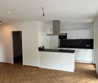 3-Zimmer-Wohnung mieten in Kufstein – 70 m², € 1.358 – Bild 2 von 12