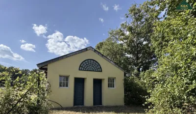 Grundstück kaufen in Mödling – 1 010 m², € 220.000