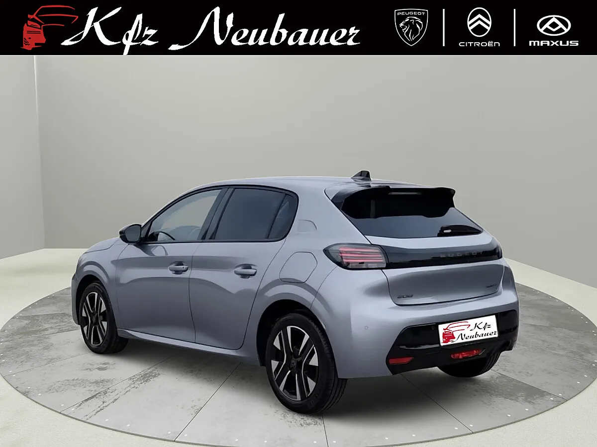 Peugeot 208 1.2 Hybrid 110 Allure (EURO 6e) – Bild 6
