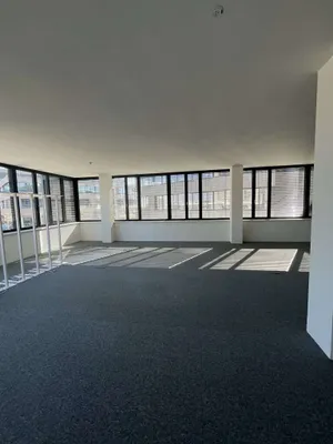 1-Zimmer-Gewerbeimmobilie mieten in Wien – 142 m², € 2.912 – Bild 7 von 12