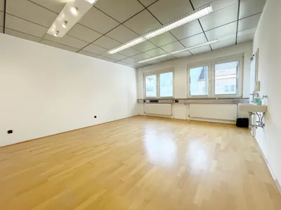 1-Zimmer-Gewerbeimmobilie mieten in Salzburg Stadt – 25 m², € 608 – Bild 3 von 4