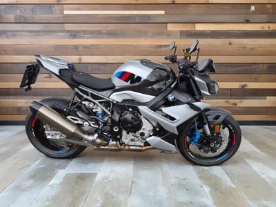 BMW M 1000 R