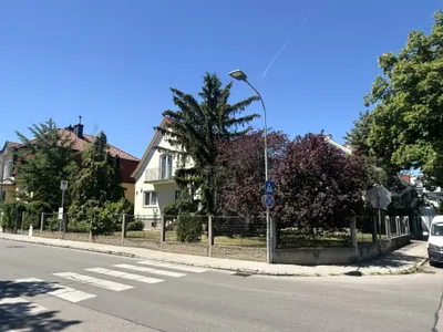 Haus zum Kauf in 2380 Mödling