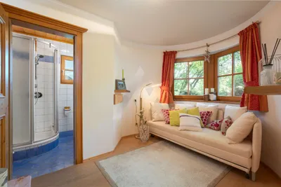 7-Zimmer-Wohnung kaufen in Kitzbühel – 147 m², € 1.675.000 – Bild 3 von 9