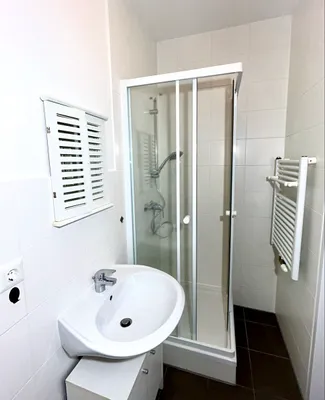 2-Zimmer-Wohnung mieten in Linz – 30 m², € 630 – Bild 8 von 9