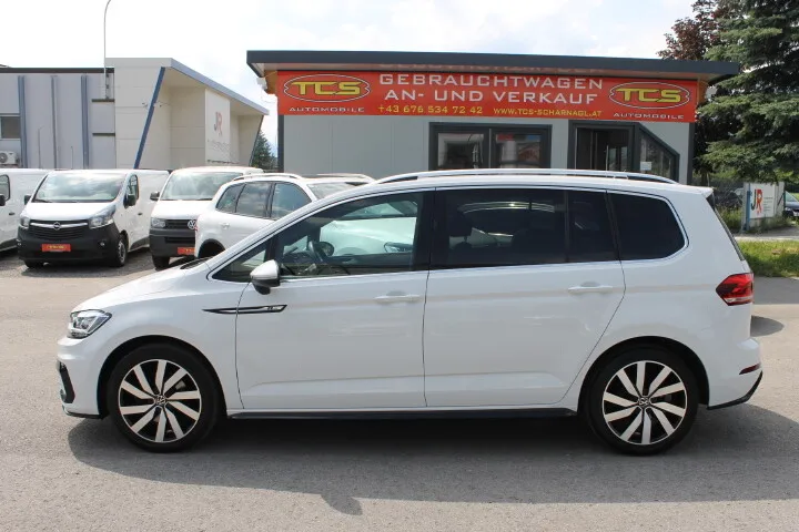 Volkswagen Touran 2023 photo 3