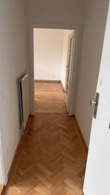 Dachgeschosswohnung gegenüber der Volksoper zur Miete