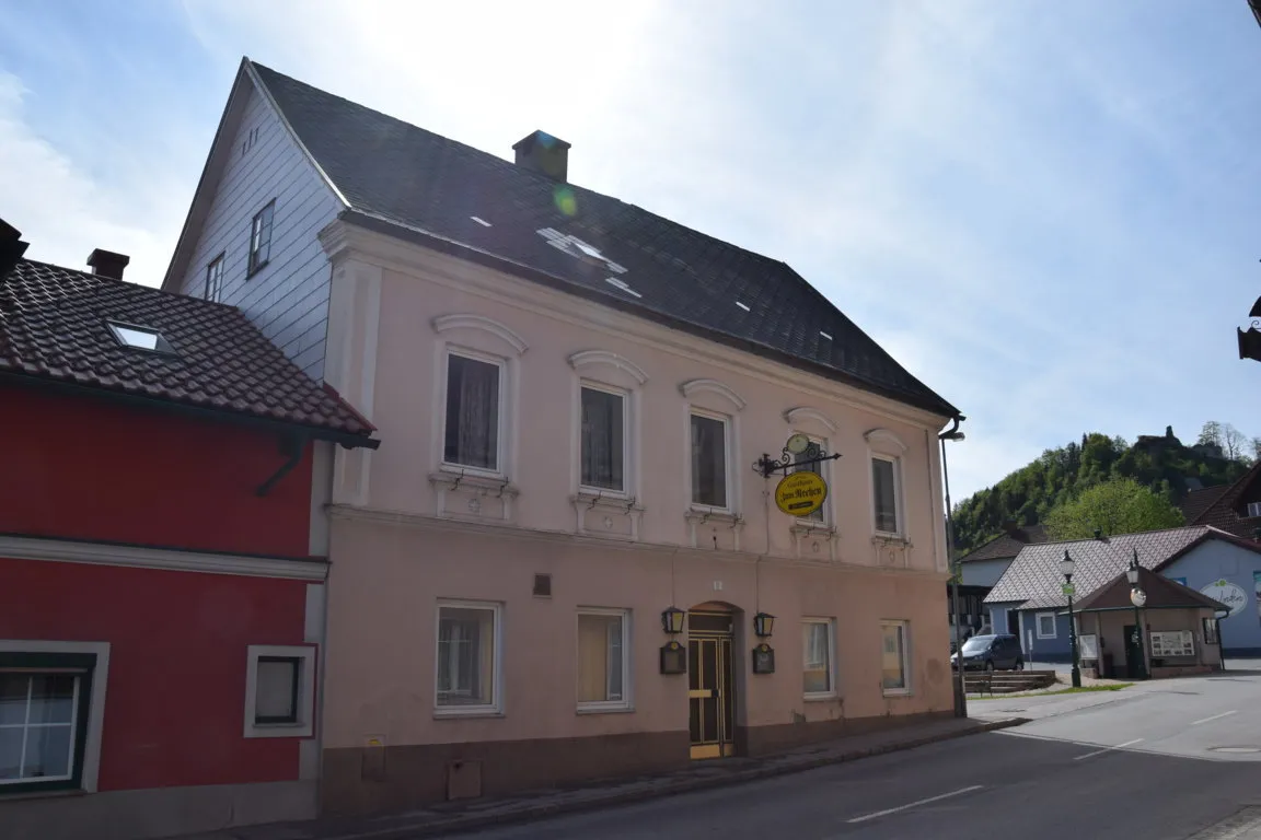 Fahrt nach Wien 1 Stunden. Hohenberg Zentrum Gewerbe- und Wohngebäude. - Ansicht 3
