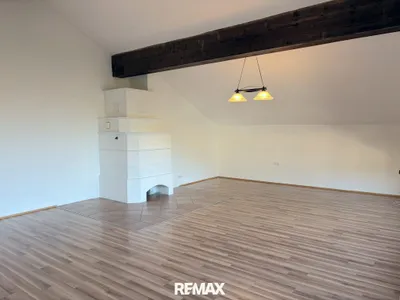 2-Zimmer-Wohnung mieten in Gmunden – 78 m², € 1.070 – Bild 2 von 18