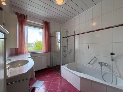 Gewerbeimmobilie kaufen in Perg – 231 m² – Bild 14 von 18