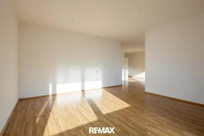1-Zimmer-Wohnung mieten in Wels-Land – 56 m², € 677 – Bild 2 von 9