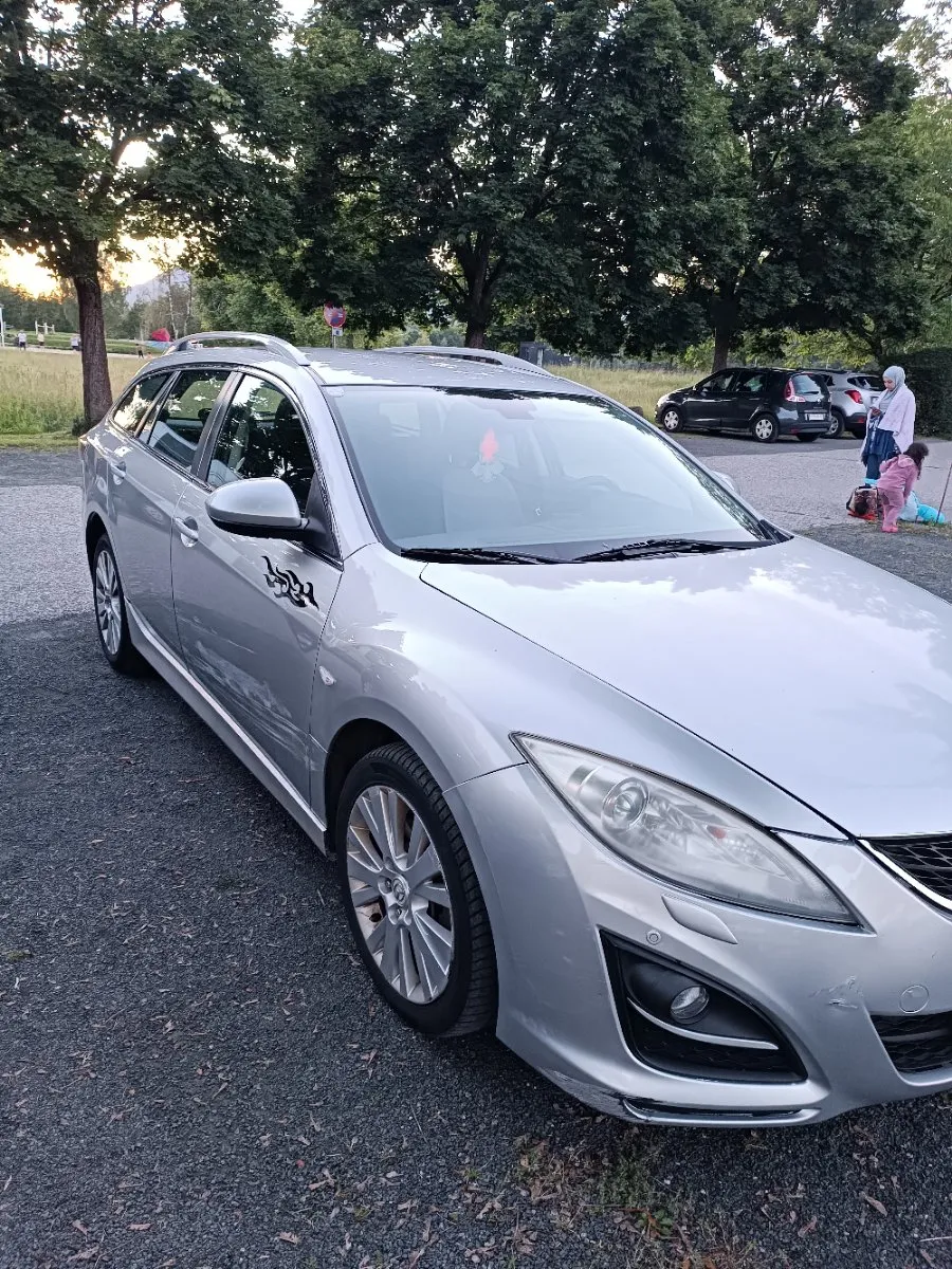 Mazda Mazda6 2011 photo 2