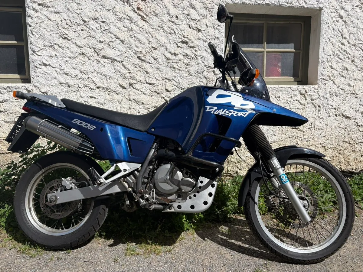 Suzuki DR
