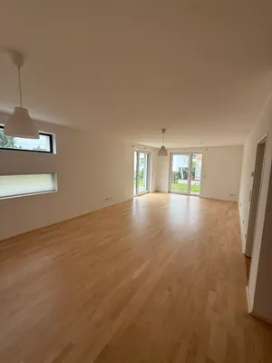 4-Zimmer-Wohnung mieten in Linz Land – 121 m², € 1.560 – Bild 1 von 22