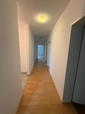 4-Zimmer-Wohnung mieten in Linz Land – 121 m², € 1.560 – Bild 11 von 22