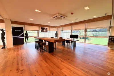 Gewerbeimmobilie kaufen in Salzburg-Umgebung – 253 m², € 660.000 – Bild 3 von 12