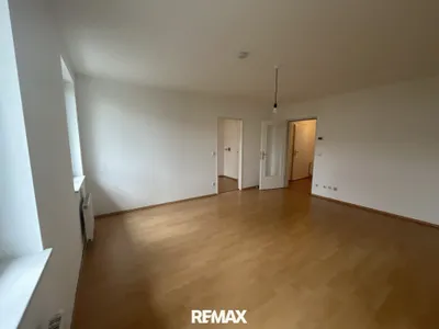 2-Zimmer-Wohnung mit Hof-Terrasse bei der Wiedner Hauptstraße – Bild 3