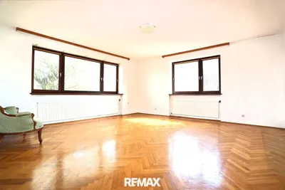 6-Zimmer-Gewerbeimmobilie kaufen in Steyr-Land – 210 m², € 615.000 – Bild 10 von 18