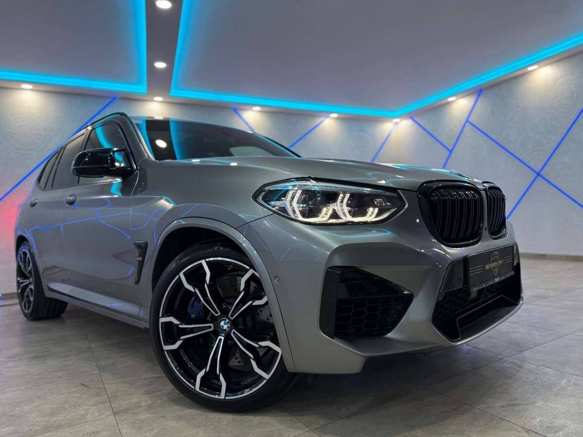 BMW X3 M Competition*PANO*BI-COLOR*HEAD-UP*360° KAM...